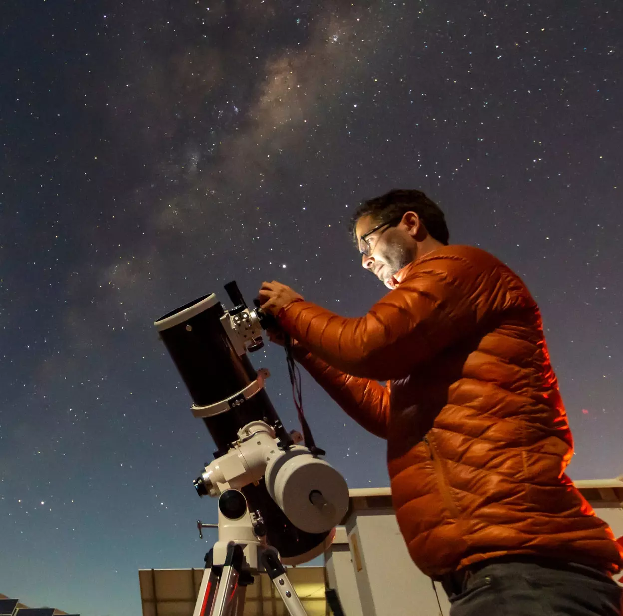 AURA Astronomy Gains Insight, Speed with UKG Pro 